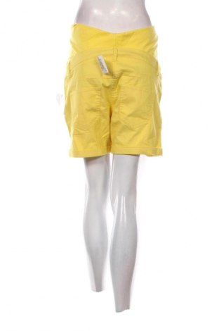 Pantaloni scurți de femei Maternite, Mărime L, Culoare Galben, Preț 59,99 Lei