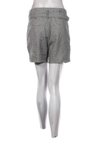 Γυναικείο κοντό παντελόνι Melting Stockholm, Μέγεθος M, Χρώμα Πολύχρωμο, Τιμή 6,99 €