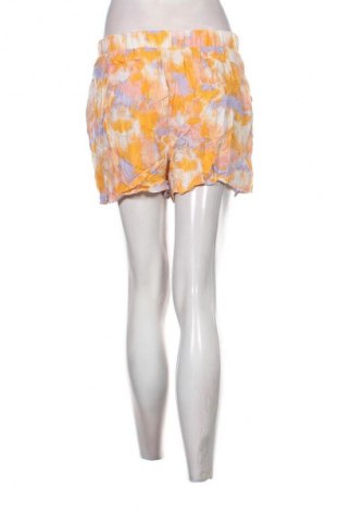 Дамски къс панталон New Look, Размер M, Цвят Многоцветен, Цена 2,55 €