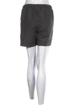 Дамски къс панталон Oliver, Размер M, Цвят Сив, Цена 4,60 €