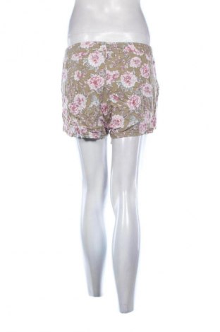 Γυναικείο κοντό παντελόνι Piazza Italia, Μέγεθος M, Χρώμα Πολύχρωμο, Τιμή 10,00 €