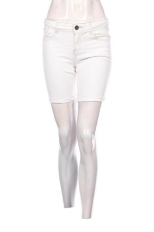 Damen Shorts S.Oliver, Größe S, Farbe Weiß, Preis 10,99 €