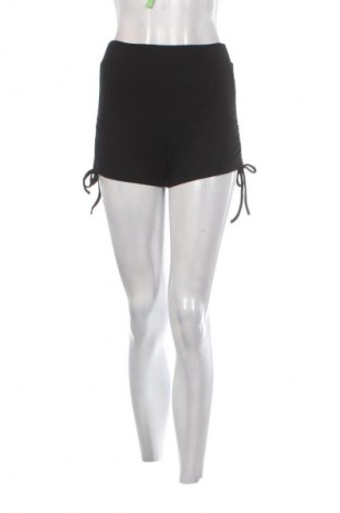 Γυναικείο κοντό παντελόνι SHEIN, Μέγεθος M, Χρώμα Μαύρο, Τιμή 9,70 €