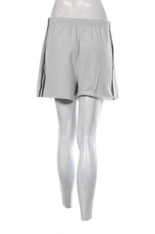 Dámské kraťasy  SHEIN, Velikost M, Barva Šedá, Cena  275,00 Kč