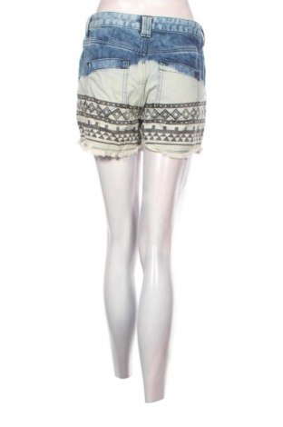 Γυναικείο κοντό παντελόνι Unbranded, Μέγεθος M, Χρώμα Πολύχρωμο, Τιμή 7,99 €
