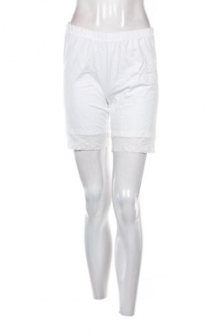 Γυναικείο κοντό παντελόνι Women by Tchibo, Μέγεθος M, Χρώμα Λευκό, Τιμή 7,99 €