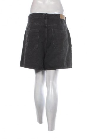 Női rövidnadrág Zara, Méret XL, Szín Szürke, Ár 4 599 Ft