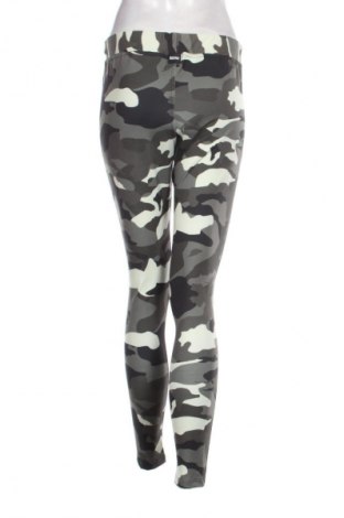 Γυναικείο κολάν Body Move, Μέγεθος XL, Χρώμα Πολύχρωμο, Τιμή 19,00 €