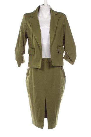 Dámský kostým   Unbranded, Velikost S, Barva Zelená, Cena  1 299,00 Kč