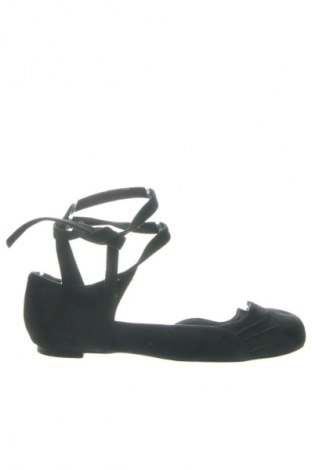 Obuwie damskie Invito, Rozmiar 41, Kolor Czarny, Cena 187,99 zł