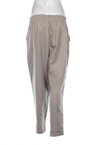 Γυναικείο παντελόνι Beloved, Μέγεθος XL, Χρώμα Πολύχρωμο, Τιμή 5,00 €