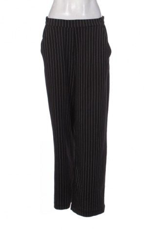 Dámské kalhoty  Bershka, Velikost M, Barva Vícebarevné, Cena  146,00 Kč