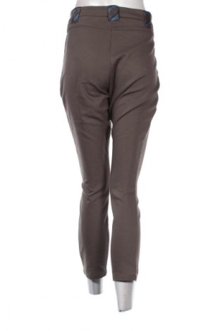 Γυναικείο παντελόνι Brax, Μέγεθος L, Χρώμα Γκρί, Τιμή 13,99 €