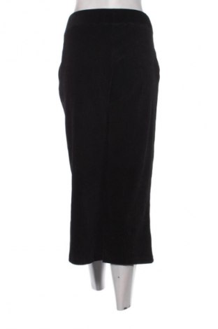 Γυναικείο παντελόνι Cartoon, Μέγεθος S, Χρώμα Μαύρο, Τιμή 5,99 €