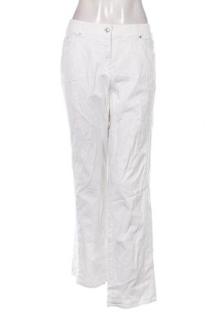 Γυναικείο παντελόνι Gerry Weber, Μέγεθος M, Χρώμα Λευκό, Τιμή 15,99 €