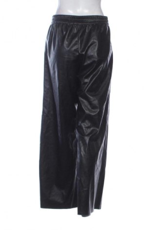 Dámské kalhoty  H&M Divided, Velikost M, Barva Černá, Cena  239,00 Kč