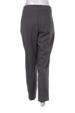 Dámské kalhoty  LC Waikiki, Velikost M, Barva Šedá, Cena  709,00 Kč