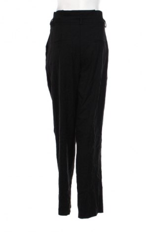 Дамски панталон Monki, Размер L, Цвят Черен, Цена 5,11 €