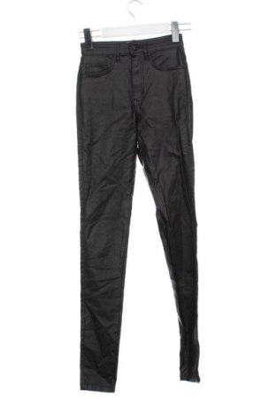 Pantaloni de femei ONLY, Mărime XXS, Culoare Negru, Preț 22,99 Lei