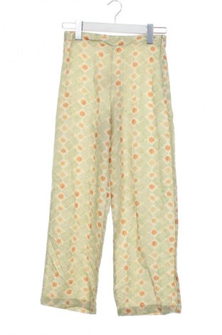 Dámské kalhoty  Pull&Bear, Velikost XS, Barva Vícebarevné, Cena  199,00 Kč