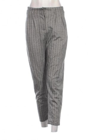 Pantaloni de femei Reserved, Mărime M, Culoare Multicolor, Preț 34,99 Lei