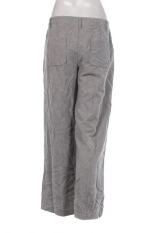 Γυναικείο παντελόνι SHEIN, Μέγεθος M, Χρώμα Γκρί, Τιμή 17,99 €