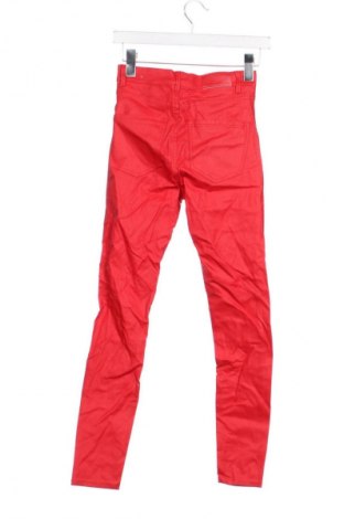 Damskie spodnie Stradivarius, Rozmiar XXS, Kolor Czerwony, Cena 7,99 zł