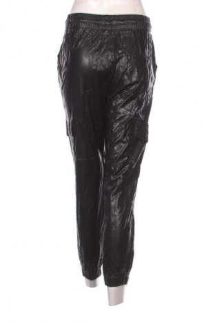 Dámské kalhoty  Stradivarius, Velikost S, Barva Černá, Cena  209,00 Kč