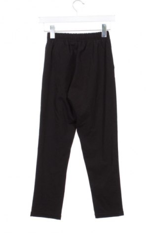 Γυναικείο παντελόνι Stradivarius, Μέγεθος XS, Χρώμα Μαύρο, Τιμή 27,62 €