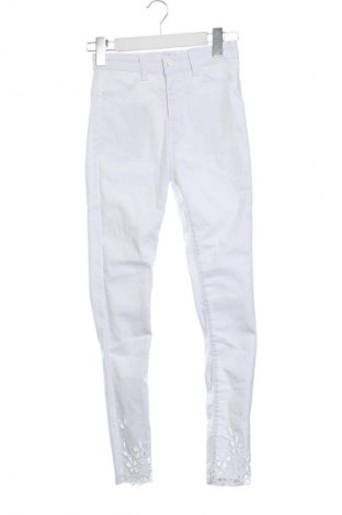 Дамски панталон Unbranded, Размер XS, Цвят Бял, Цена 11,75 €