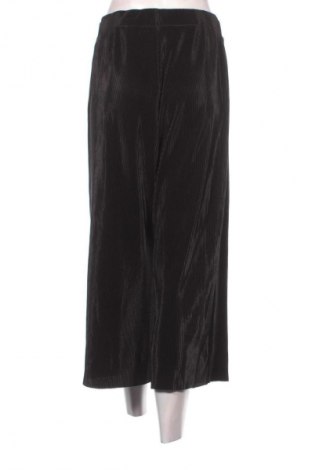 Γυναικείο παντελόνι Vero Moda, Μέγεθος M, Χρώμα Μαύρο, Τιμή 6,99 €