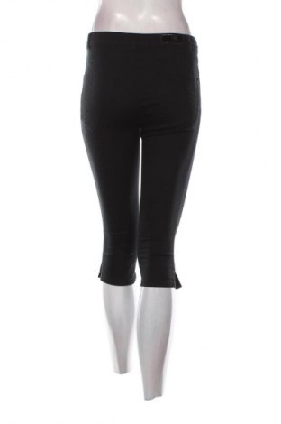 Дамски панталон Vero Moda, Размер M, Цвят Черен, Цена 13,79 €