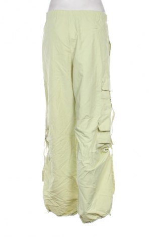 Дамски панталон Zara, Размер M, Цвят Зелен, Цена 11,24 €