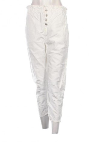 Γυναικείο παντελόνι Zara, Μέγεθος M, Χρώμα Λευκό, Τιμή 15,99 €