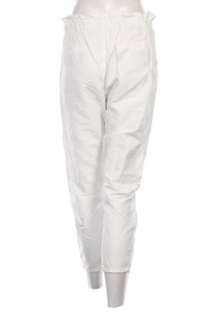 Γυναικείο παντελόνι Zara, Μέγεθος M, Χρώμα Λευκό, Τιμή 15,99 €