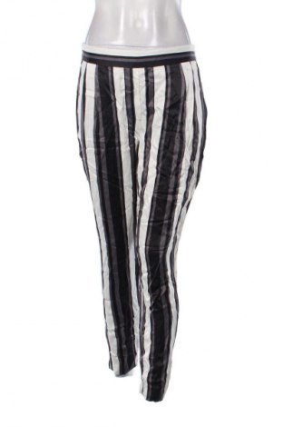 Női nadrág Zara, Méret S, Szín Sokszínű, Ár 3 879 Ft