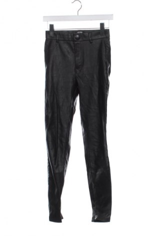 Női nadrág Zara, Méret XS, Szín Fekete, Ár 4 179 Ft