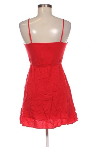 Дамски потник H&M Divided, Размер S, Цвят Червен, Цена 4,09 €