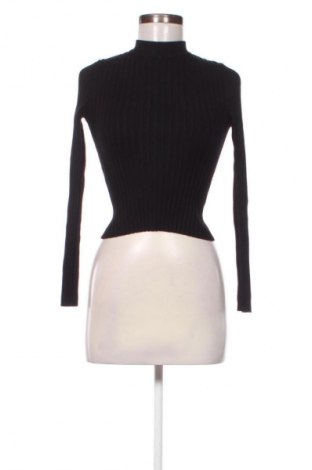 Dámský svetr Bershka, Velikost M, Barva Černá, Cena  319,00 Kč