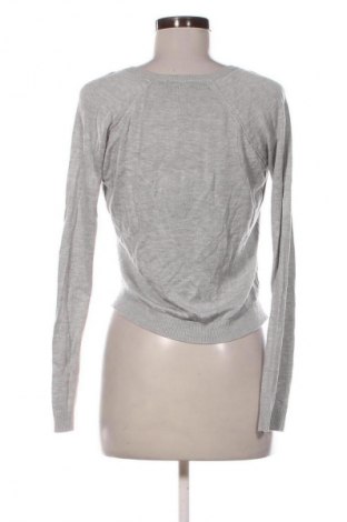 Dámský svetr Bershka, Velikost XS, Barva Šedá, Cena  425,00 Kč