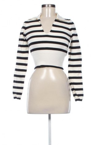 Дамски пуловер Bershka, Размер S, Цвят Многоцветен, Цена 15,33 €