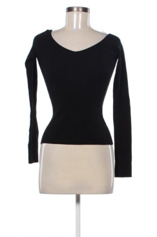 Dámský svetr H&M, Velikost S, Barva Černá, Cena  299,00 Kč