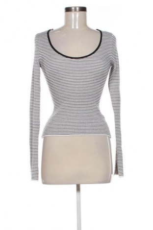 Dámský svetr H&M, Velikost S, Barva Vícebarevné, Cena  425,00 Kč