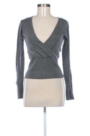 Γυναικείο πουλόβερ Me & Me, Μέγεθος XS, Χρώμα Γκρί, Τιμή 7,99 €