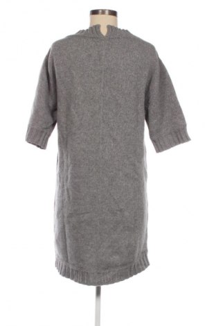 Dámský svetr Nero Giardini, Velikost M, Barva Šedá, Cena  509,00 Kč