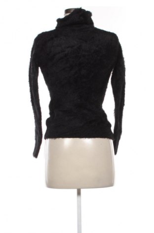 Dámský svetr Unbranded, Velikost S, Barva Černá, Cena  179,00 Kč