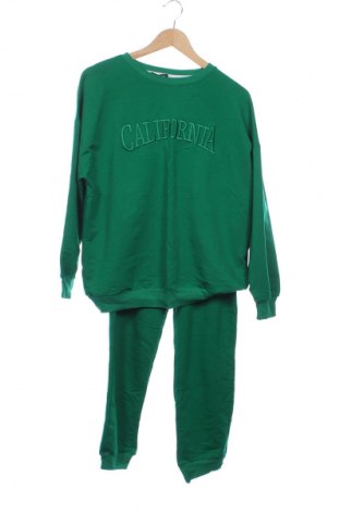 Γυναικείο αθλητικό σύνολο Adrom, Μέγεθος L, Χρώμα Πράσινο, Τιμή 45,99 €