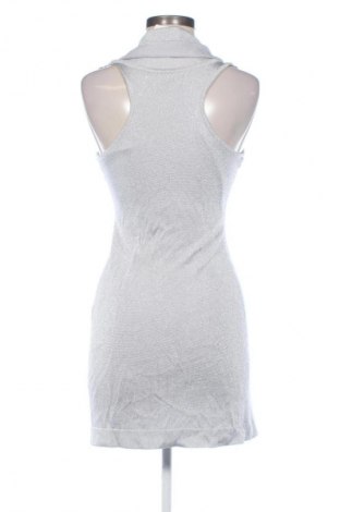 Damentop Guess, Größe M, Farbe Grau, Preis 13,99 €