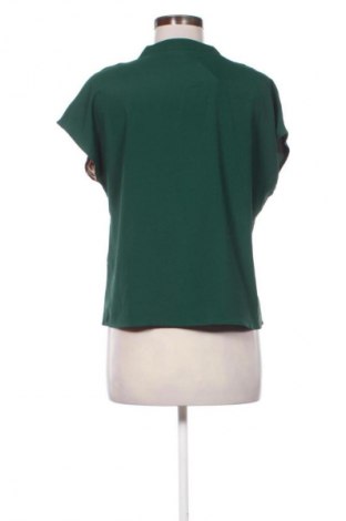 Dámský top SHEIN, Velikost M, Barva Vícebarevné, Cena  429,00 Kč