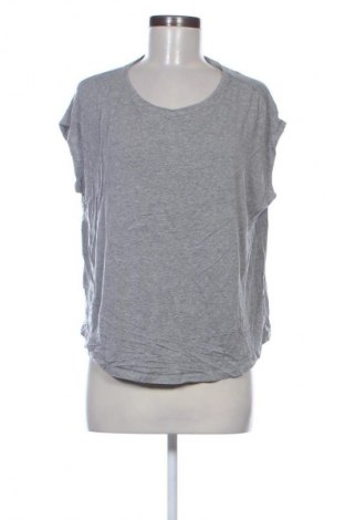Дамски топ Unbranded, Размер L, Цвят Сив, Цена 7,66 €